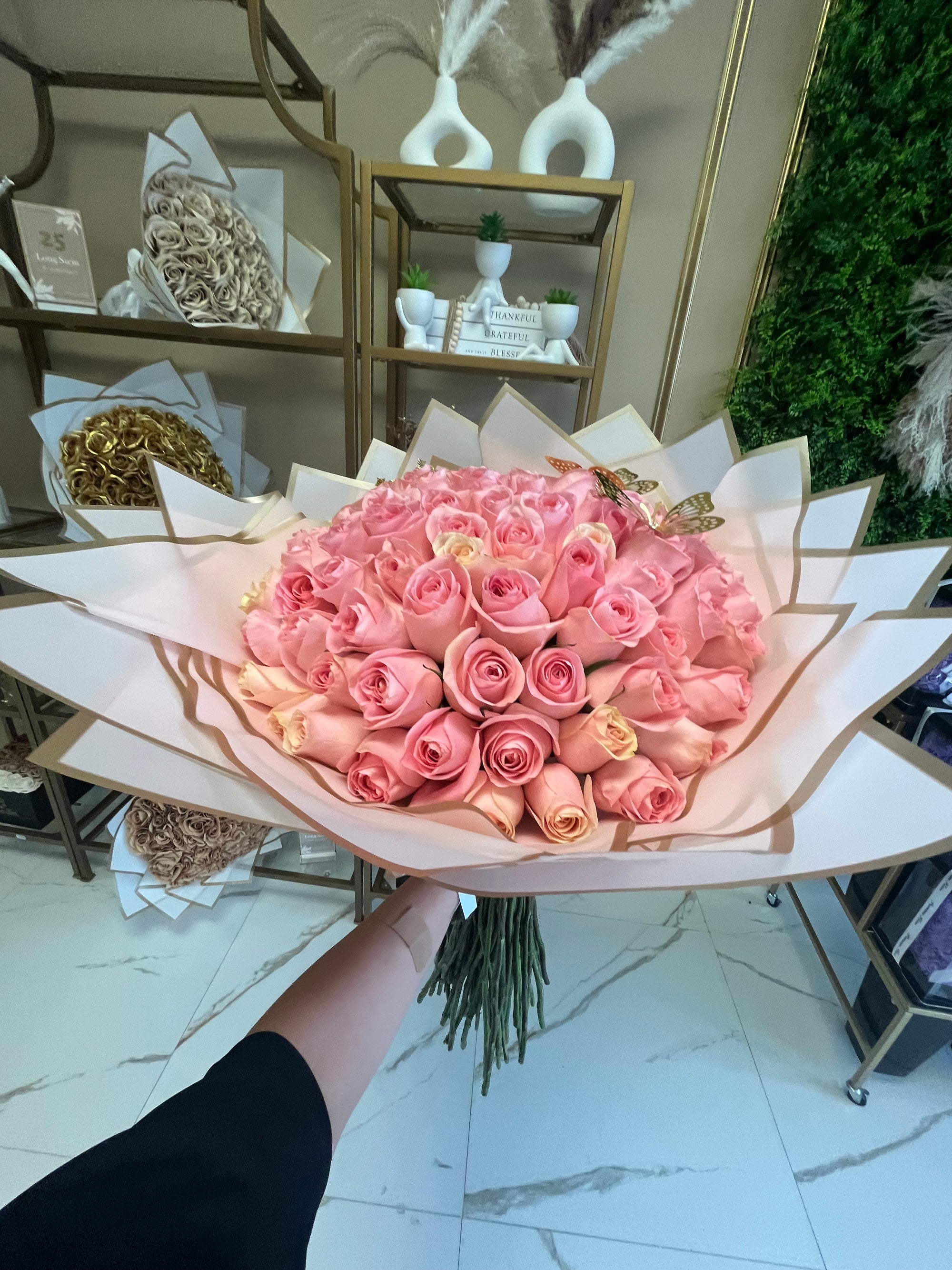 Rose Bouquets (Long Stems)