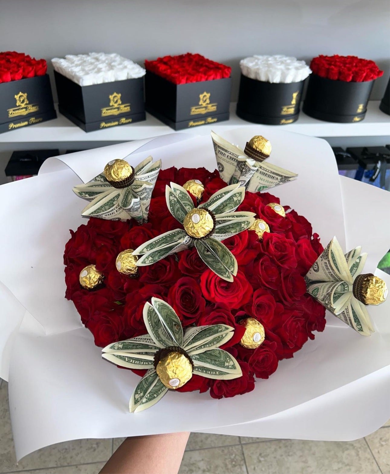 Money Roses β Premium Fleurs